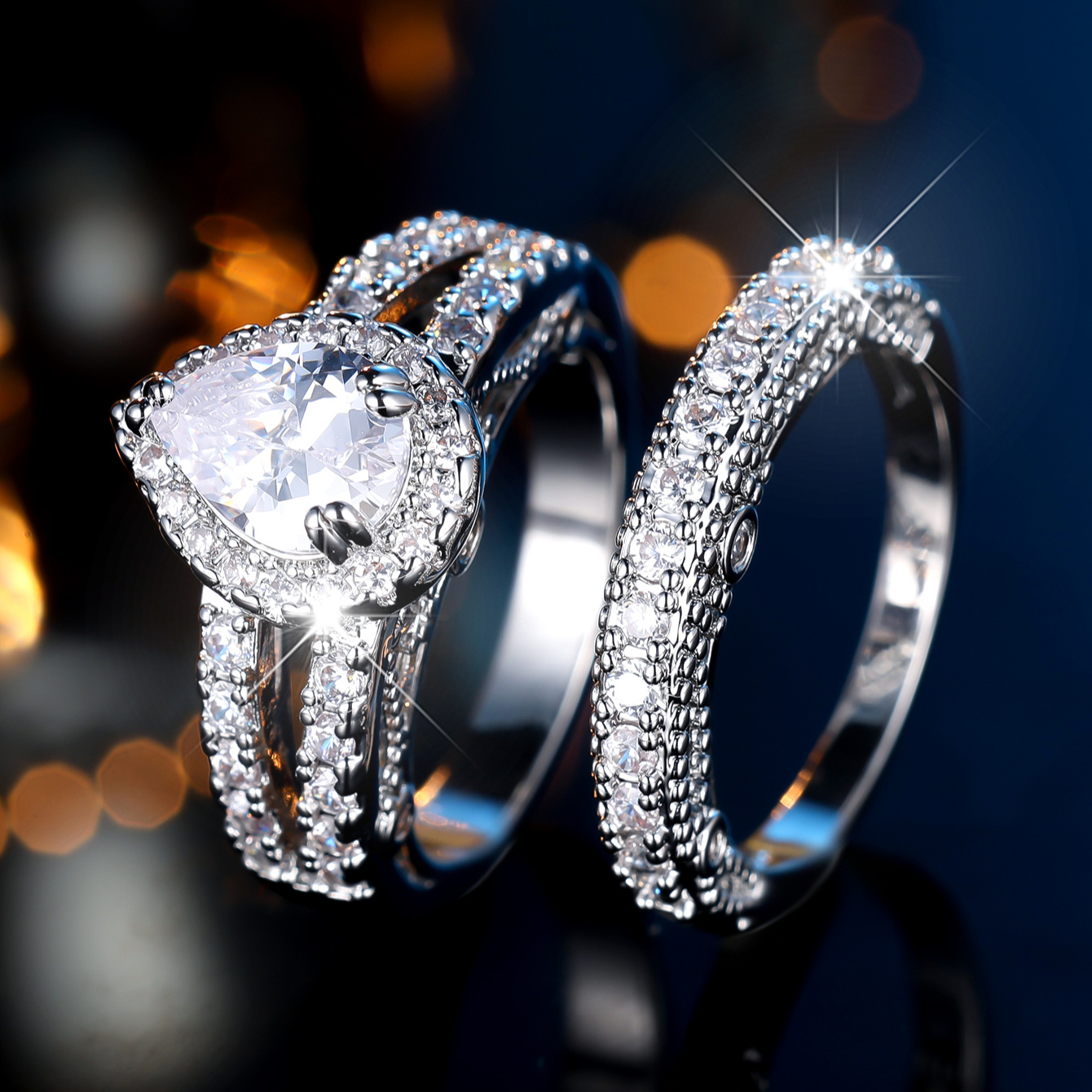 Women's Luxurious Inlaid Synthetic Zirconia Teardrop Rings